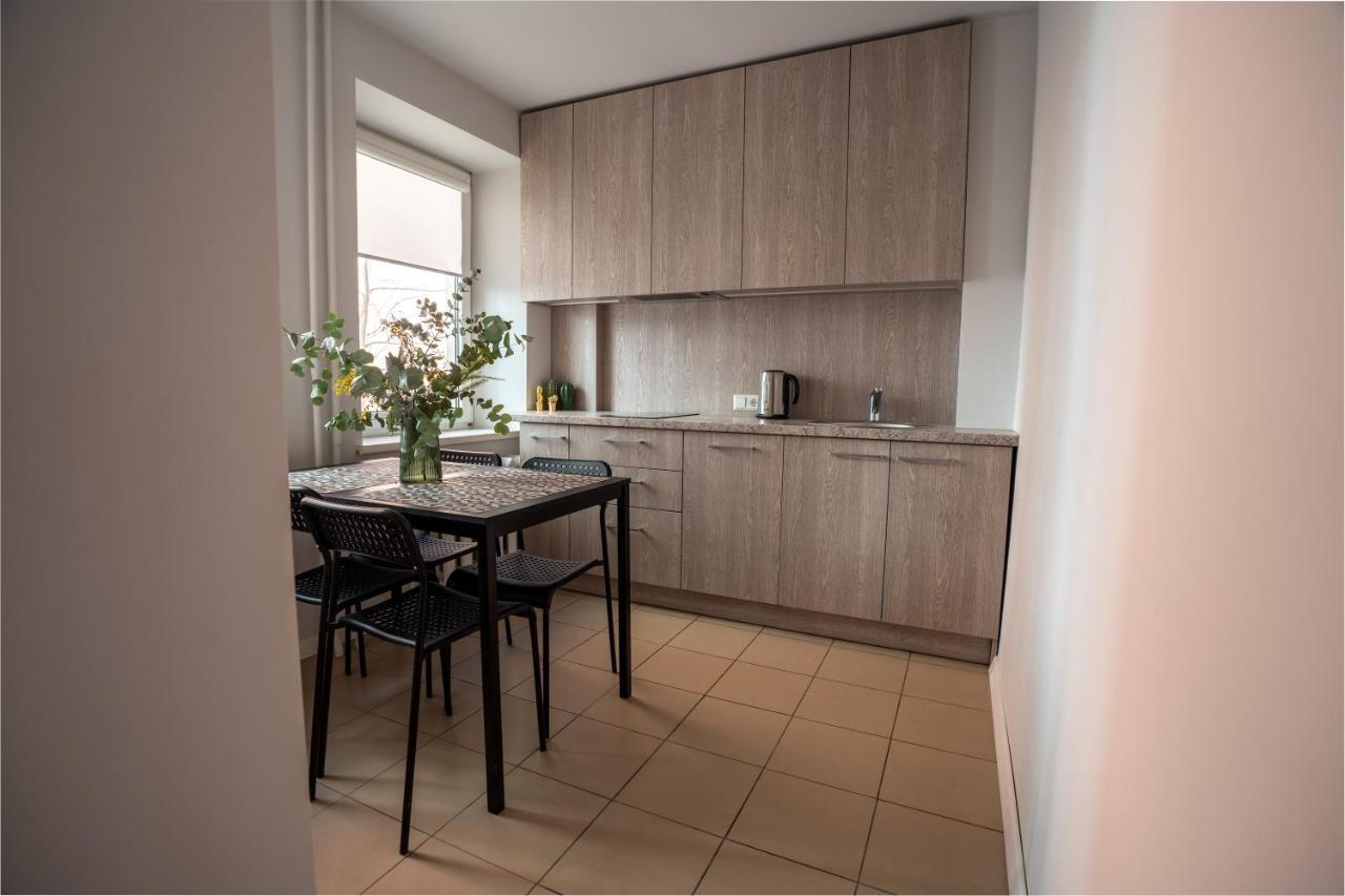 Lovely Apartment In The City Center Kaunas Bagian luar foto
