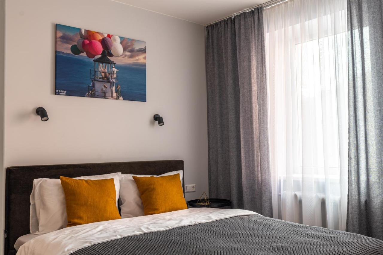Lovely Apartment In The City Center Kaunas Bagian luar foto