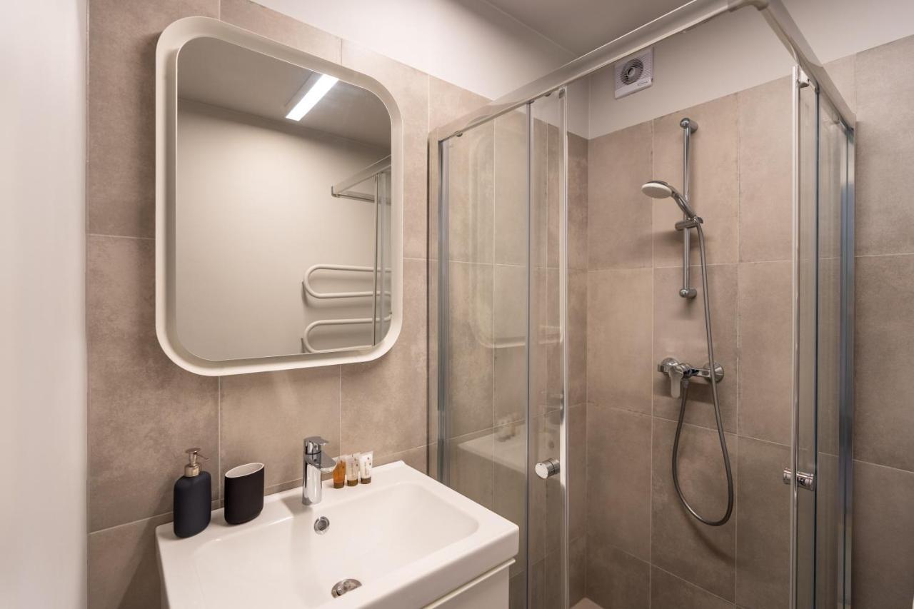 Lovely Apartment In The City Center Kaunas Bagian luar foto